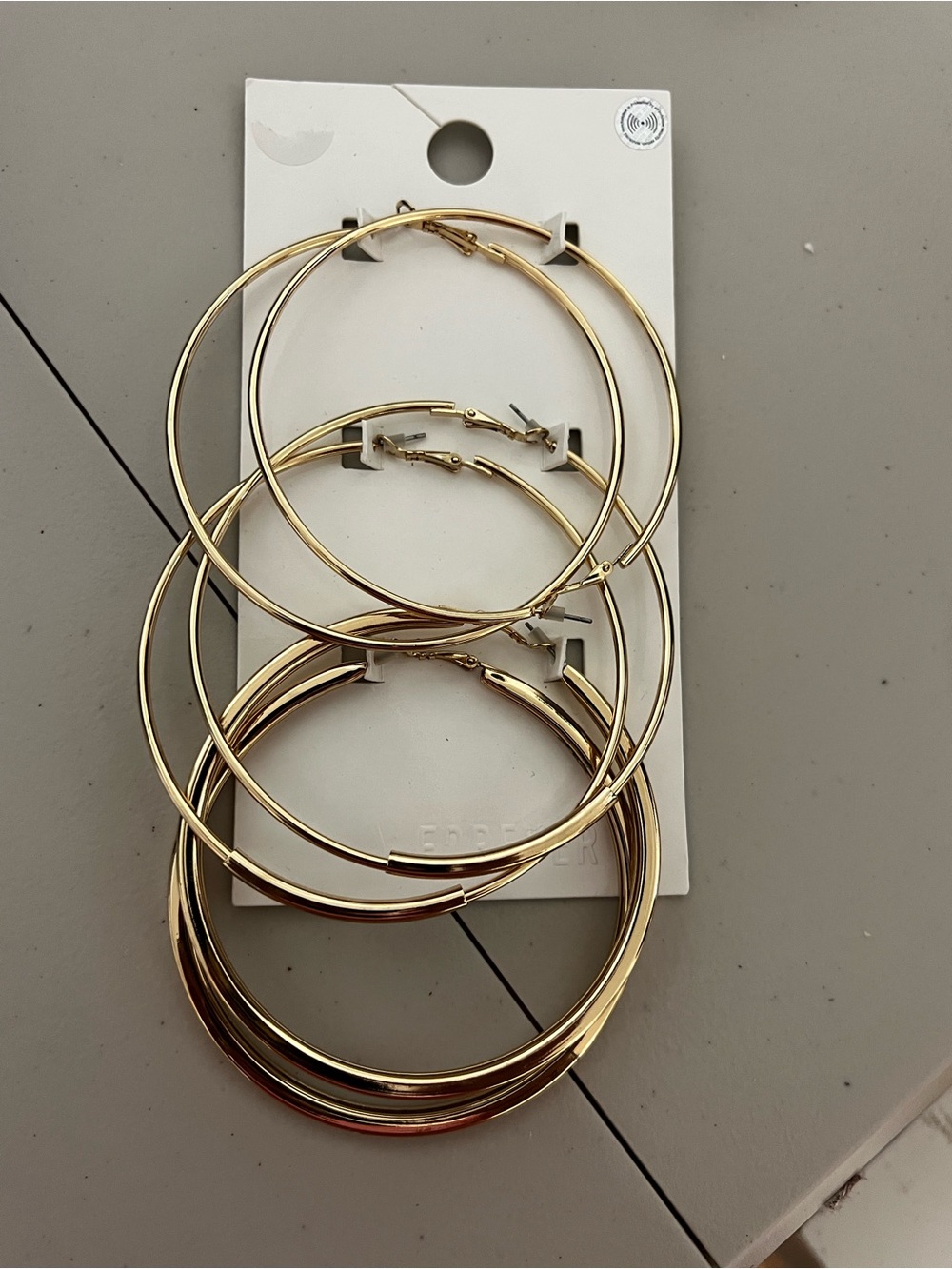 Forever 21 Large Gold Hoop Earring Set